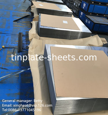 Elektrolitik Tinplate Coil untuk kemasan makanan 4-8MT Berat per paket Cocok untuk transportasi